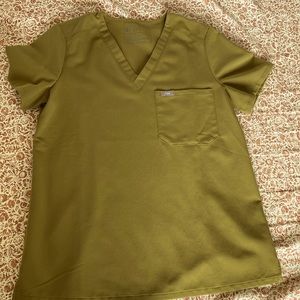 Figs Catarina scrub top